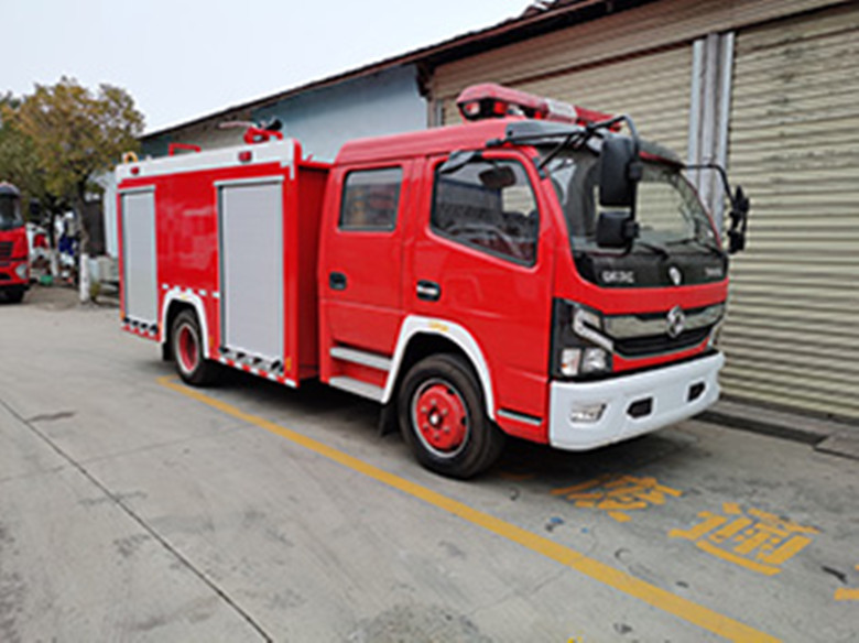 东风5吨消防车深受用户好评！