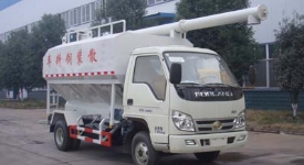 福田国四散装饲料运输车图片
