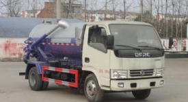 东风国五吸污车图片
