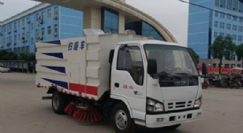 庆铃国五扫路车图片