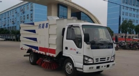 庆铃五十铃国五扫路车图片